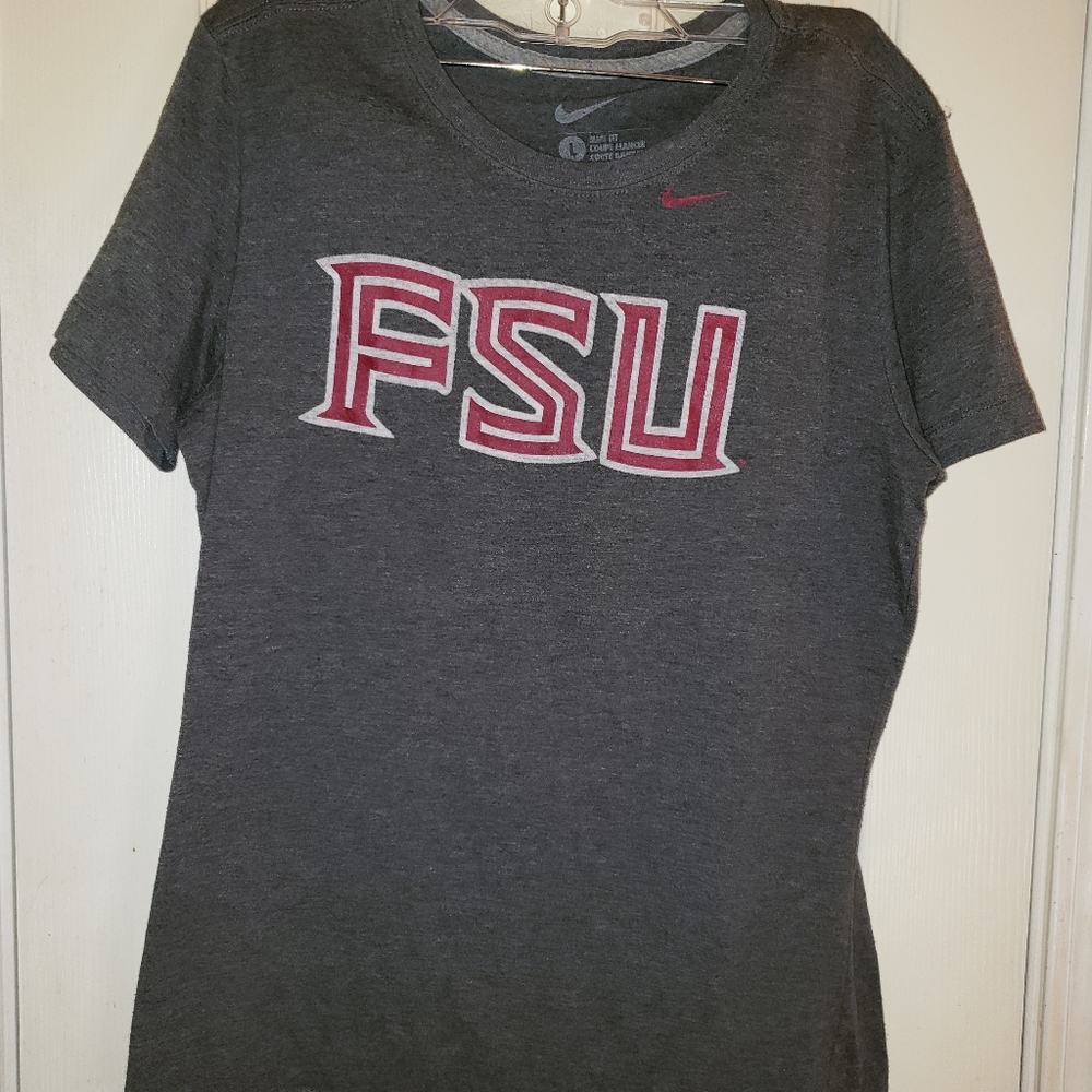 Nike t shirt
